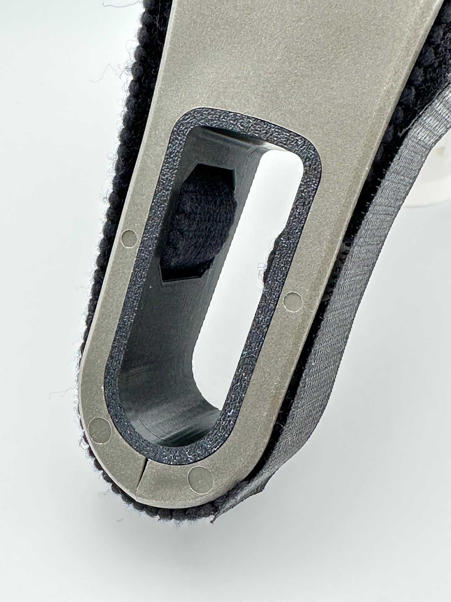 SBA3 Storage Plug Split Fix Insert Shape Maintainer Stealth Design - Strap Lock