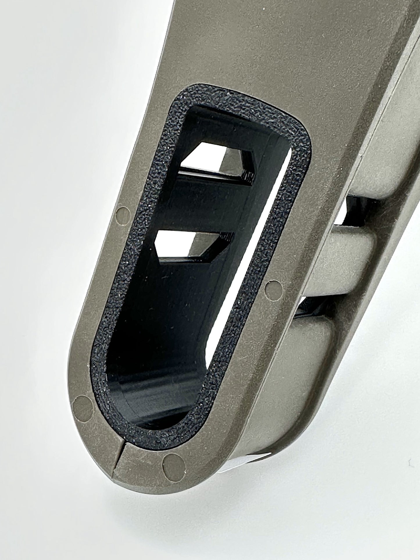 SBA3 Storage Plug Split Fix Insert Shape Maintainer Stealth Design - Strap Lock